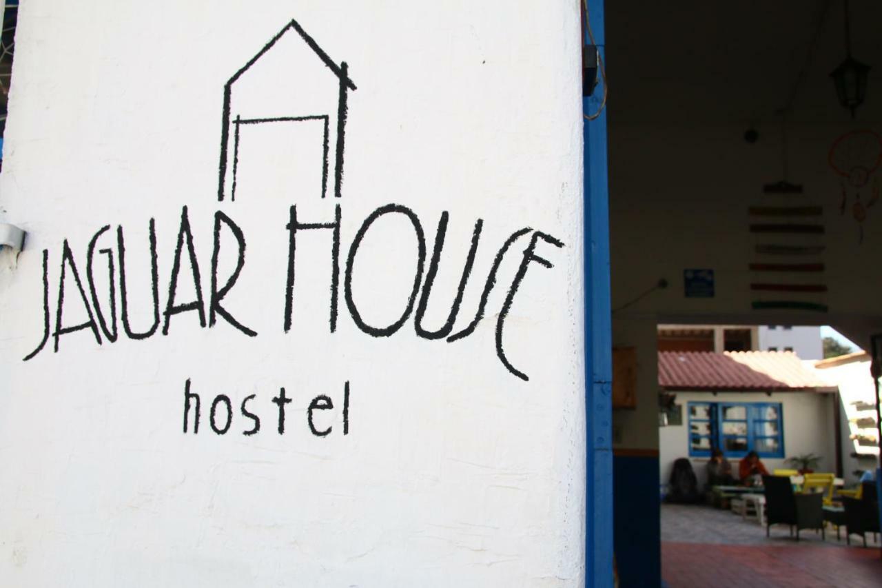 Jaguar House Hostel Cochabamba Exterior photo