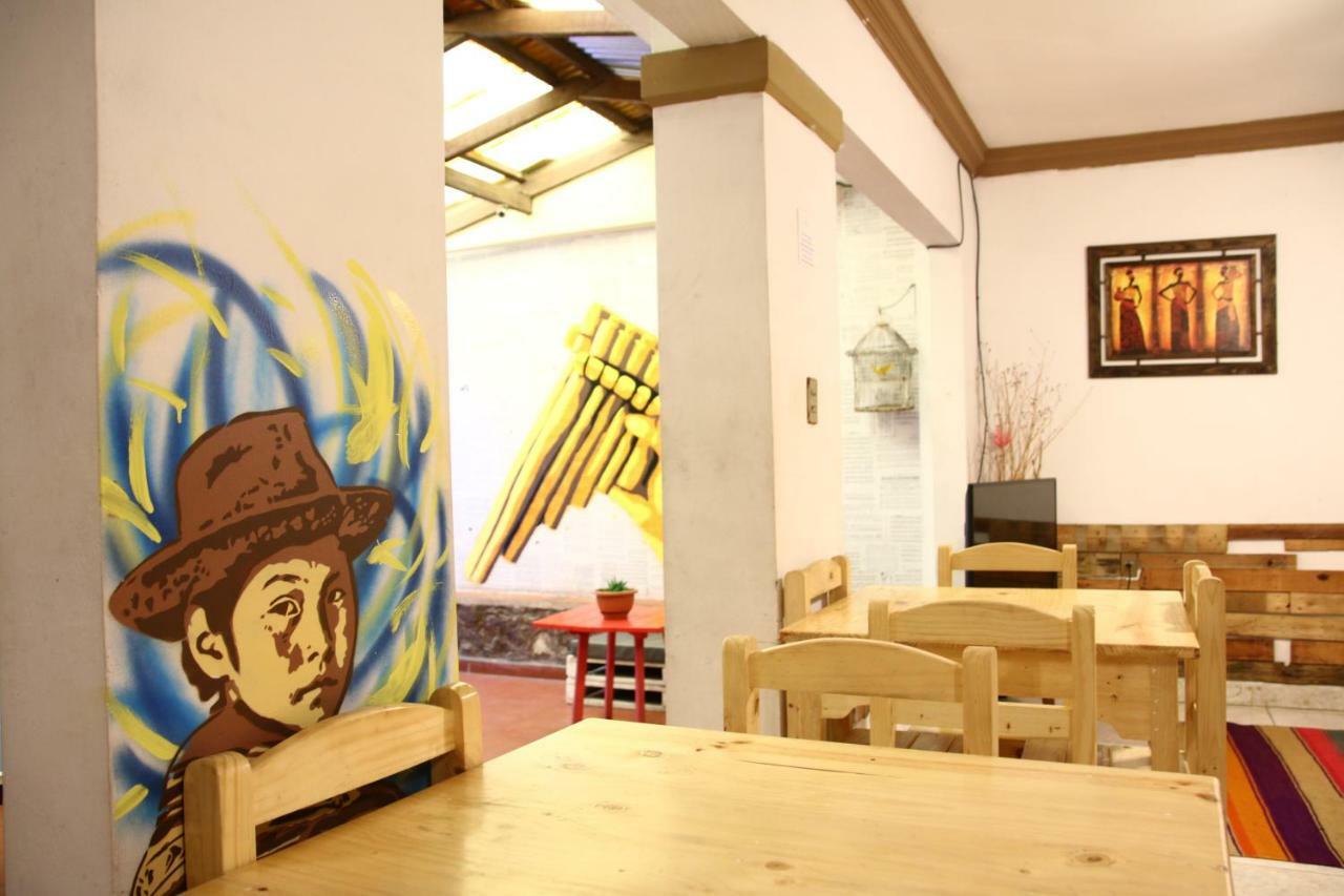 Jaguar House Hostel Cochabamba Exterior photo