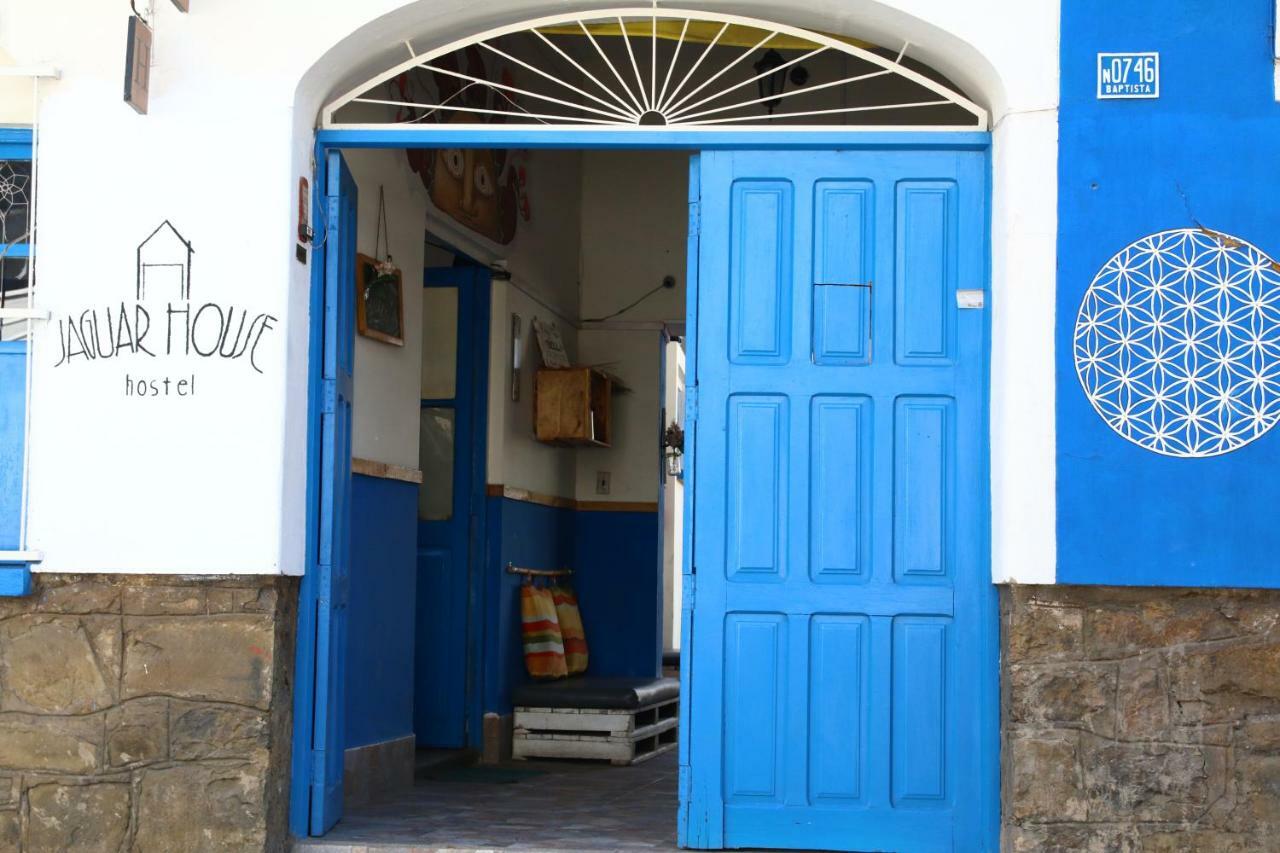 Jaguar House Hostel Cochabamba Exterior photo